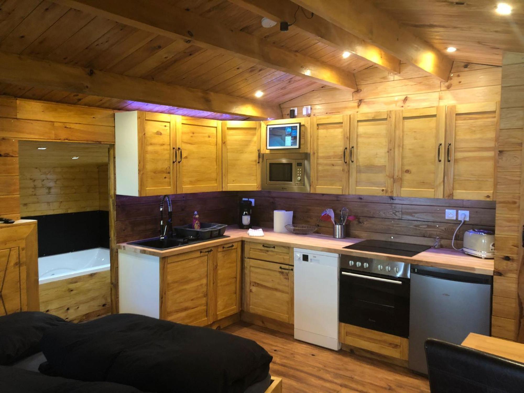 Chalet Mont Ventoux Et Chalet Vip Camaret-sur-Aigues Værelse billede