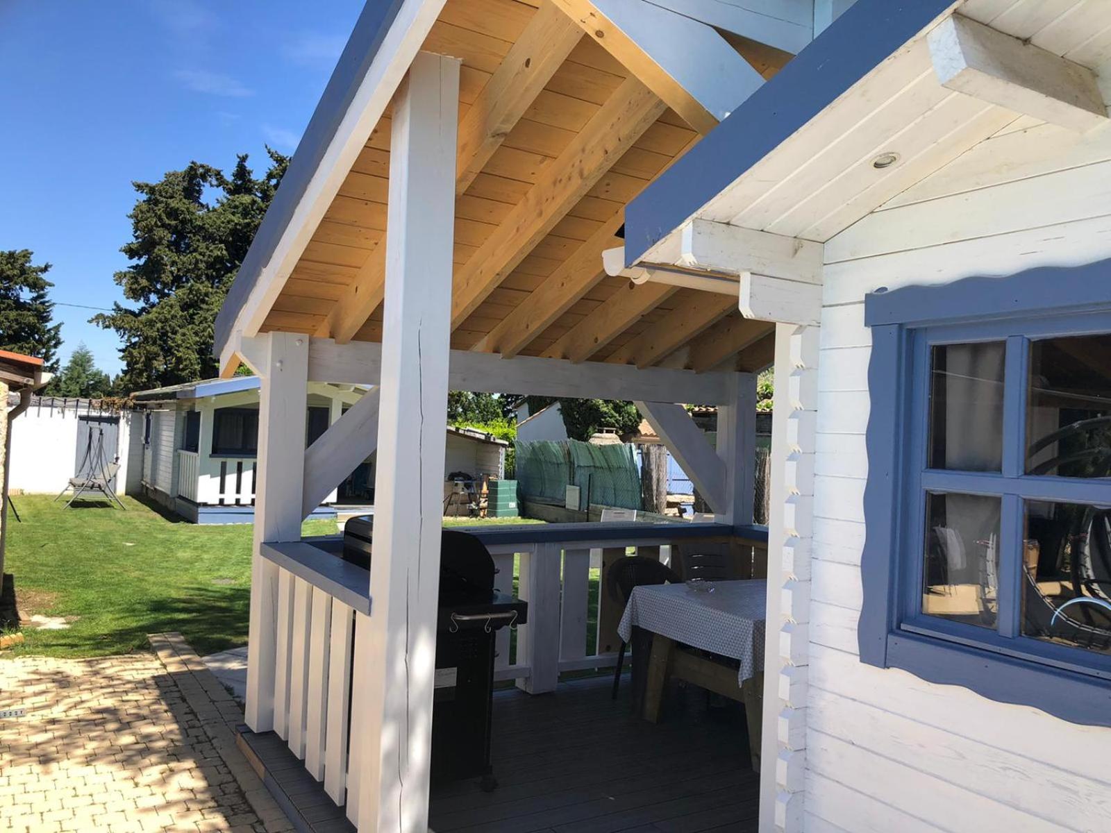 Chalet Mont Ventoux Et Chalet Vip Camaret-sur-Aigues Eksteriør billede