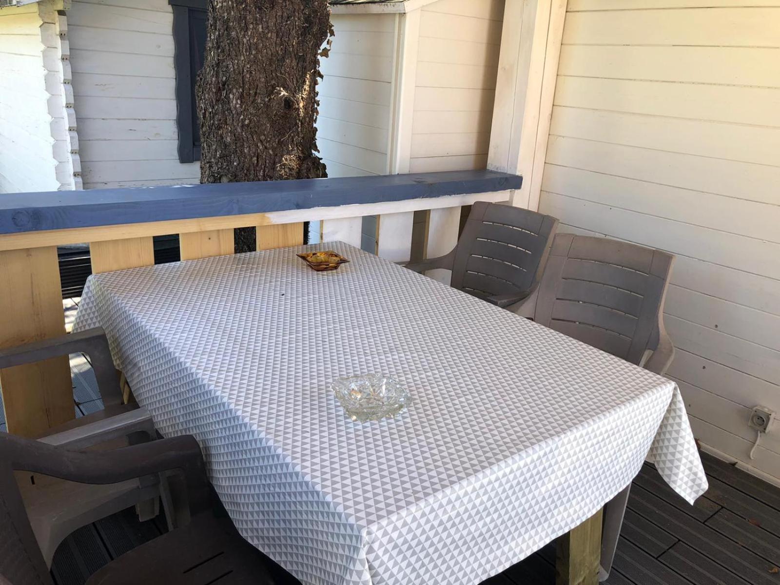 Chalet Mont Ventoux Et Chalet Vip Camaret-sur-Aigues Eksteriør billede